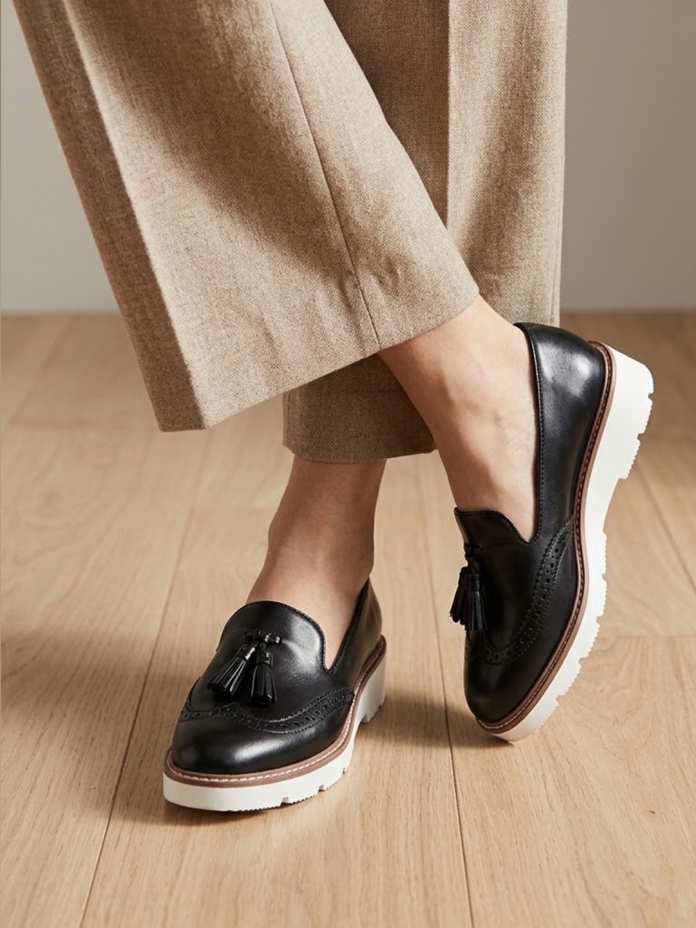 Leather Loafers, Find. B&W